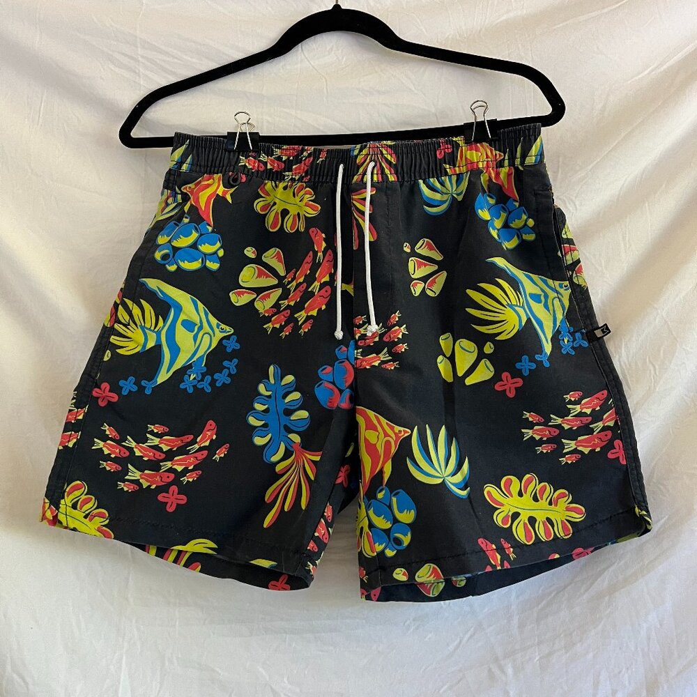 Mens Cotton On Swim Shorts, Tropical Sea Print, Bright Colors, Size Medium